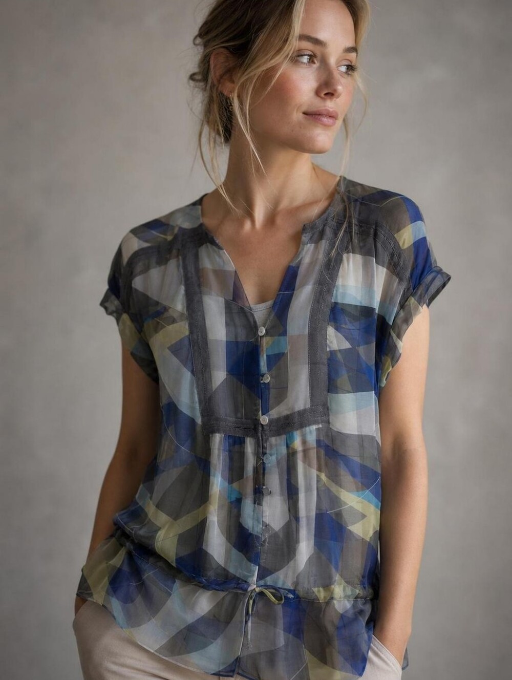 Women's Black Rainn Sheer Abstract Print Blouse-Size Large